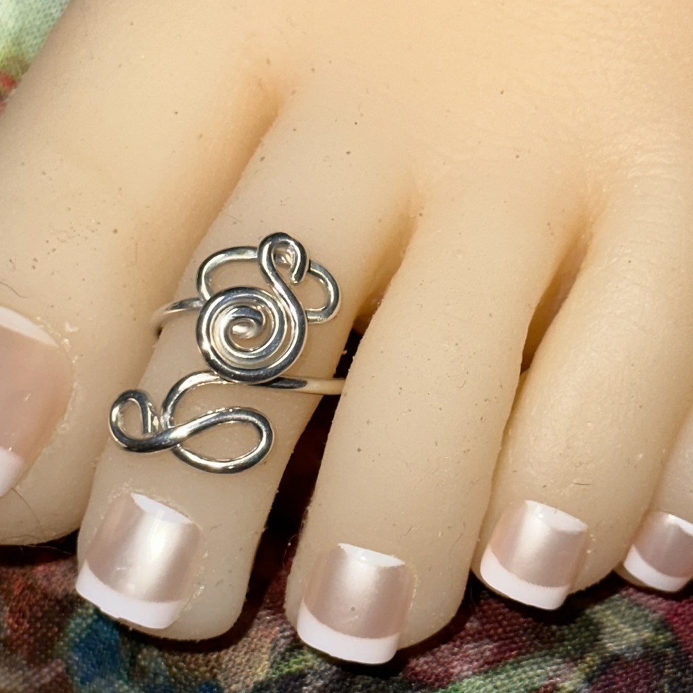 Sterling Silver Rose Toe Ring- Adjustable Unique … - image 6